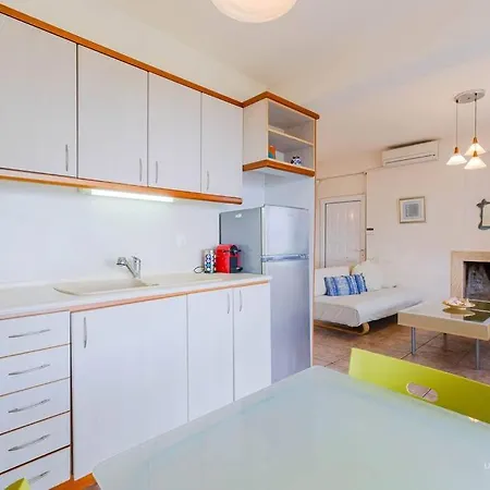 Celestia 1st Floor With Sea Views, Mendi Possidi